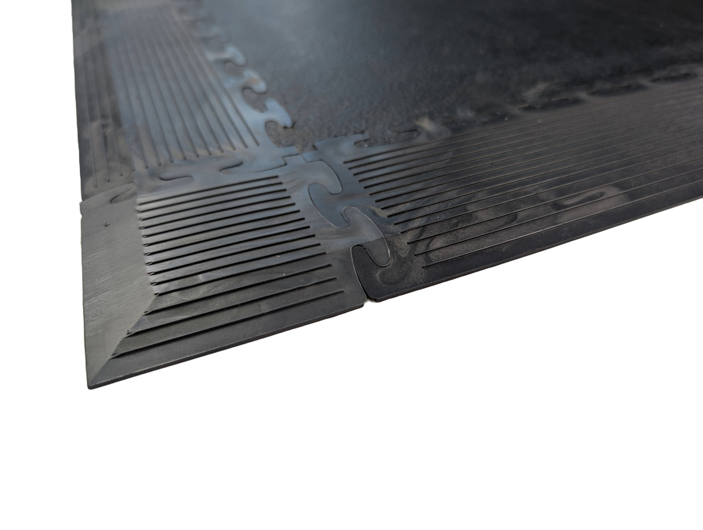 Black Ramped Corner For Premium Heavy-Duty Solid 7mm PVC Interlocking Garage & Workshop Floor Tiles (500x75x7mm)