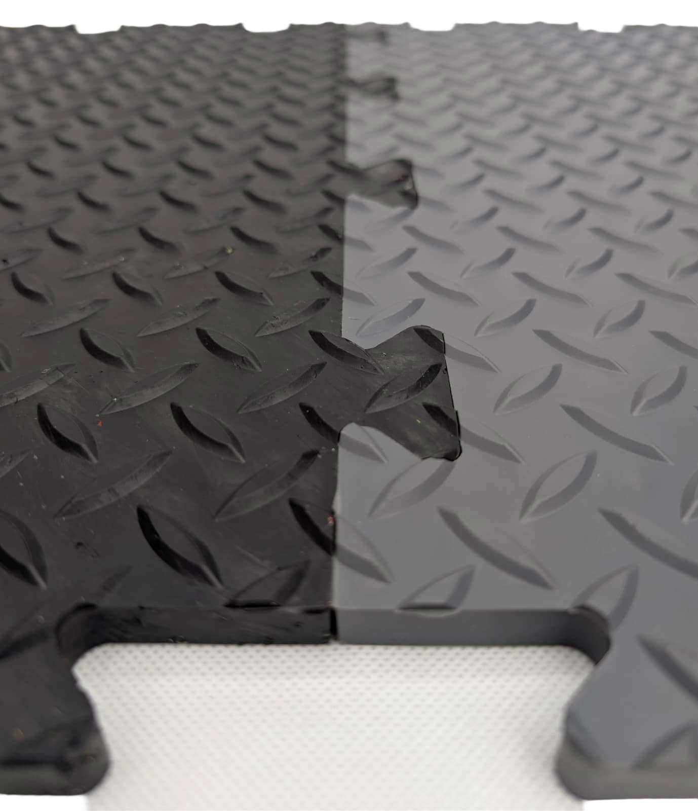 Heavy-Duty Grey PVC Checker Pattern Interlocking Garage & Workshop Floor Tiles Oil & Chemical Resistant (495x495x14mm)
